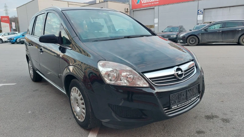 Opel Zafira 1.6CL  SWISS 7места, снимка 4 - Автомобили и джипове - 51490601