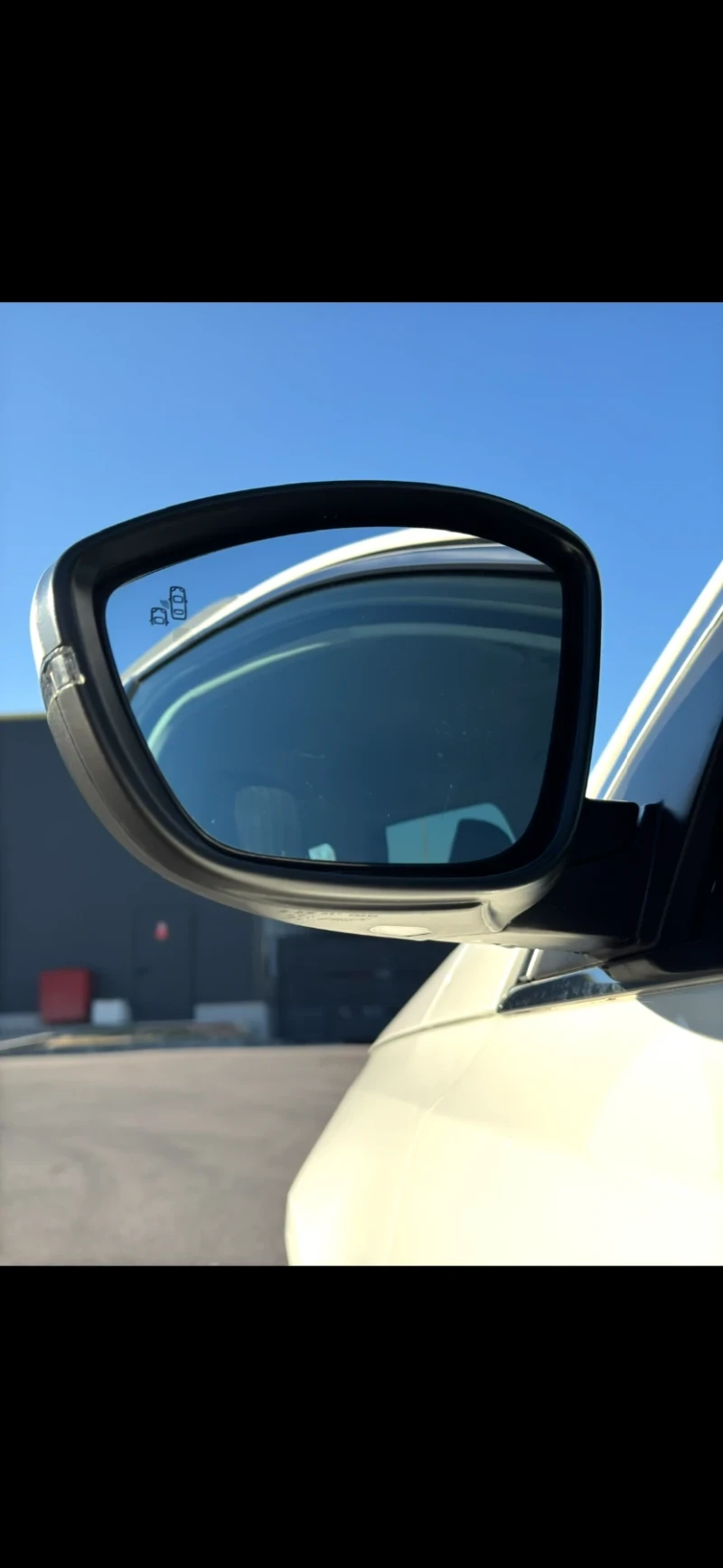 Peugeot 308 1.6 BLUE HDI/ALLURE/, снимка 5 - Автомобили и джипове - 52702233