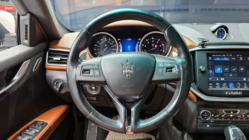 Maserati Ghibli 3.0, снимка 12 - Автомобили и джипове - 52447747