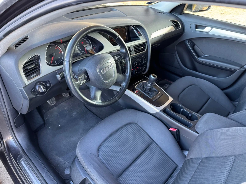 Audi A4 2.0TDI 170k.c. * Bi Xenon * LED * Сервизна книжка, снимка 9 - Автомобили и джипове - 52861587