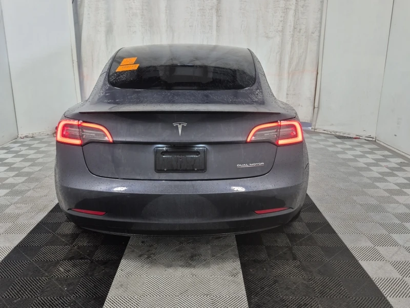 Tesla Model 3 Performance * CARFAX * ОПЦИЯ ЗА ФИНАНСИРАНЕ * , снимка 6 - Автомобили и джипове - 53154855