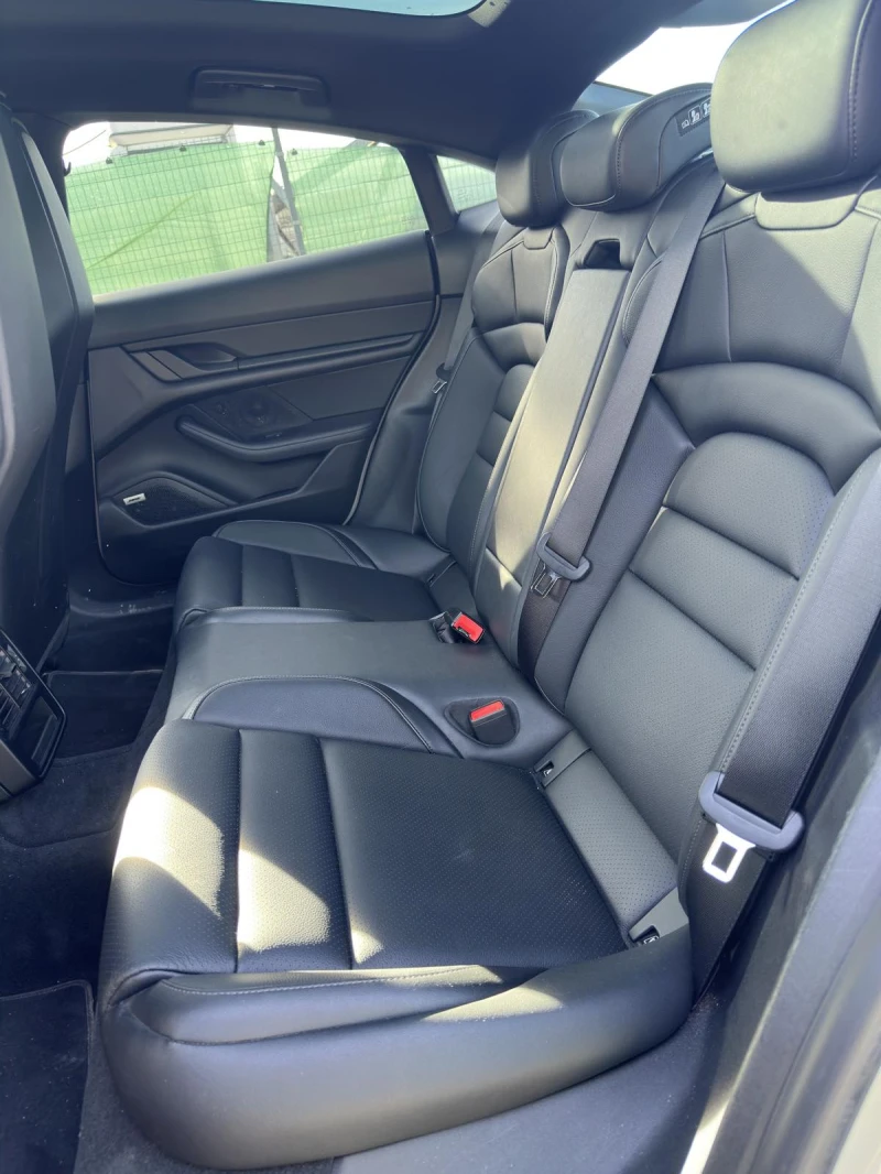 Porsche Taycan 4S PERFORMANCE 93 kWh | ГАРАНЦИЯ ДО 2029Г!, снимка 12 - Автомобили и джипове - 53186115
