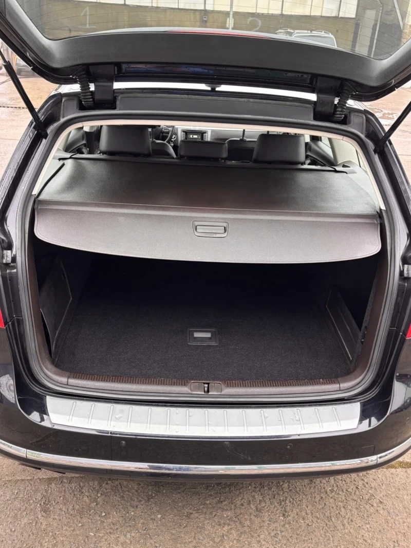 VW Passat 2.0TDI , снимка 16 - Автомобили и джипове - 53215443