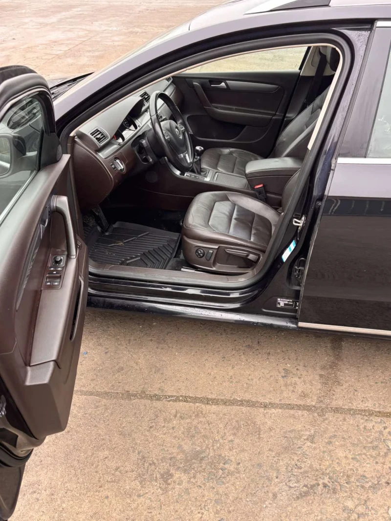 VW Passat 2.0TDI , снимка 8 - Автомобили и джипове - 53215443