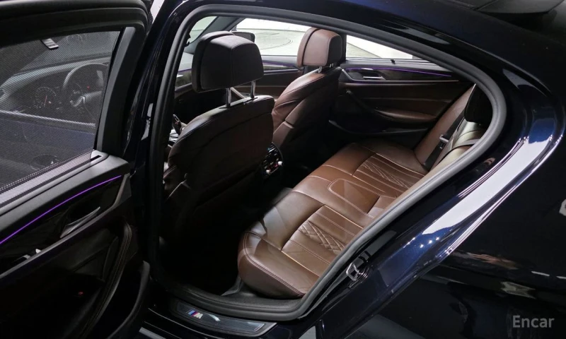 BMW 530, снимка 11 - Автомобили и джипове - 53384312