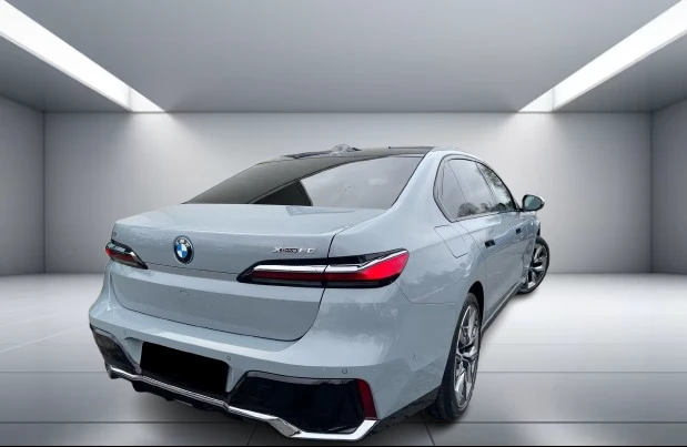 BMW i7 M60 xDrive = Shadow Line = �������� | Mobile.bg � ����������� 2