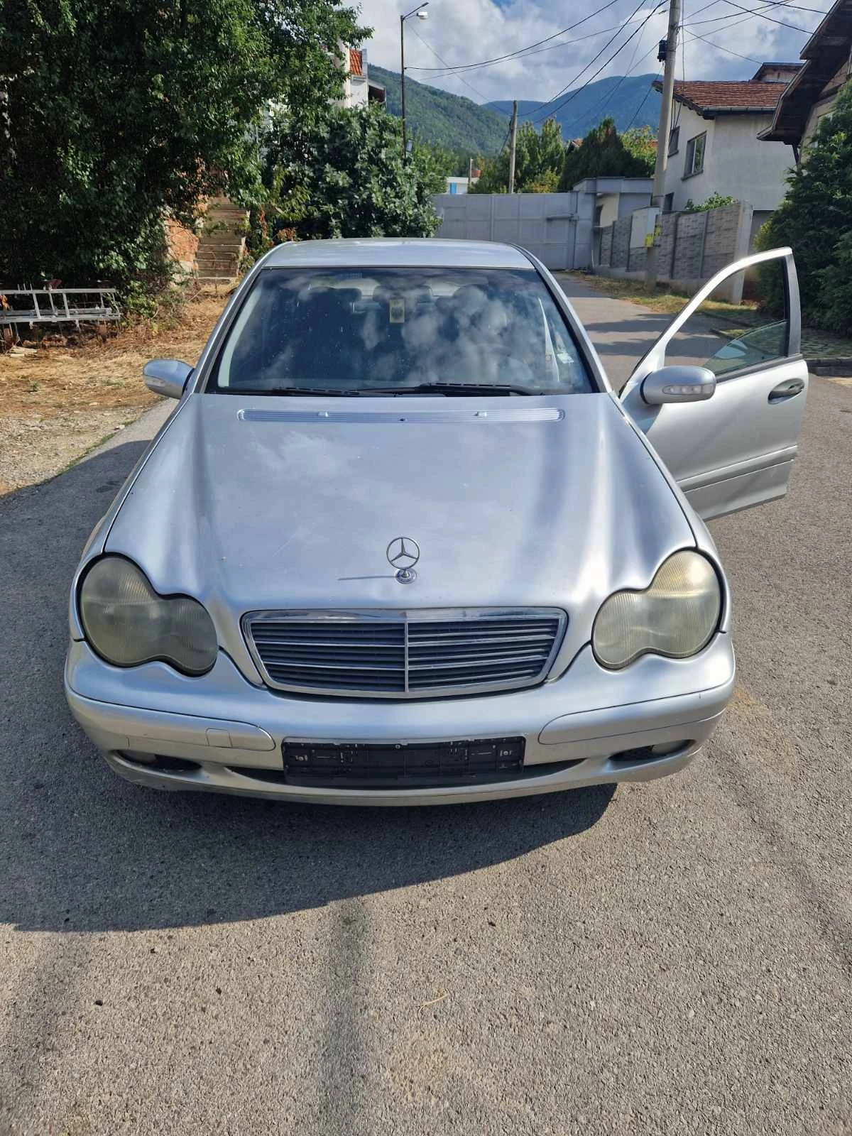 Mercedes-Benz C 220, снимка 1