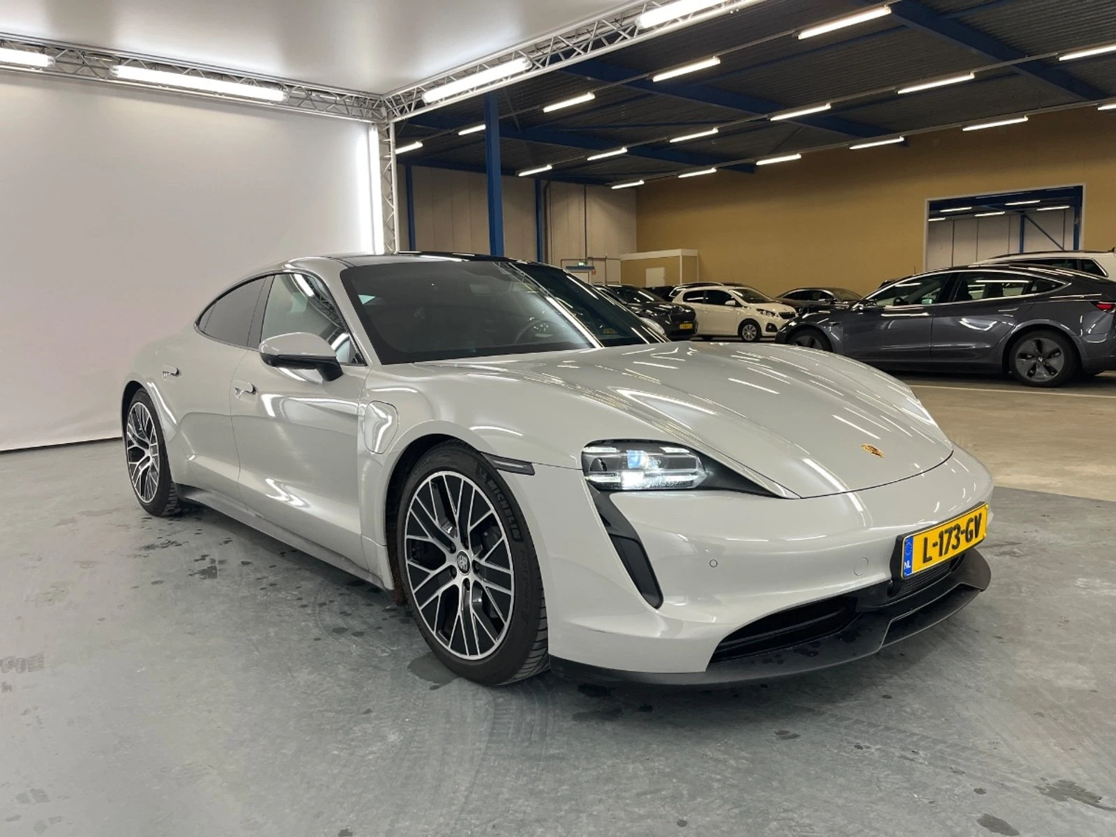 Porsche Taycan 4S PERFORMANCE 93 kWh | AWD | ГАРАНЦИЯ, снимка 1