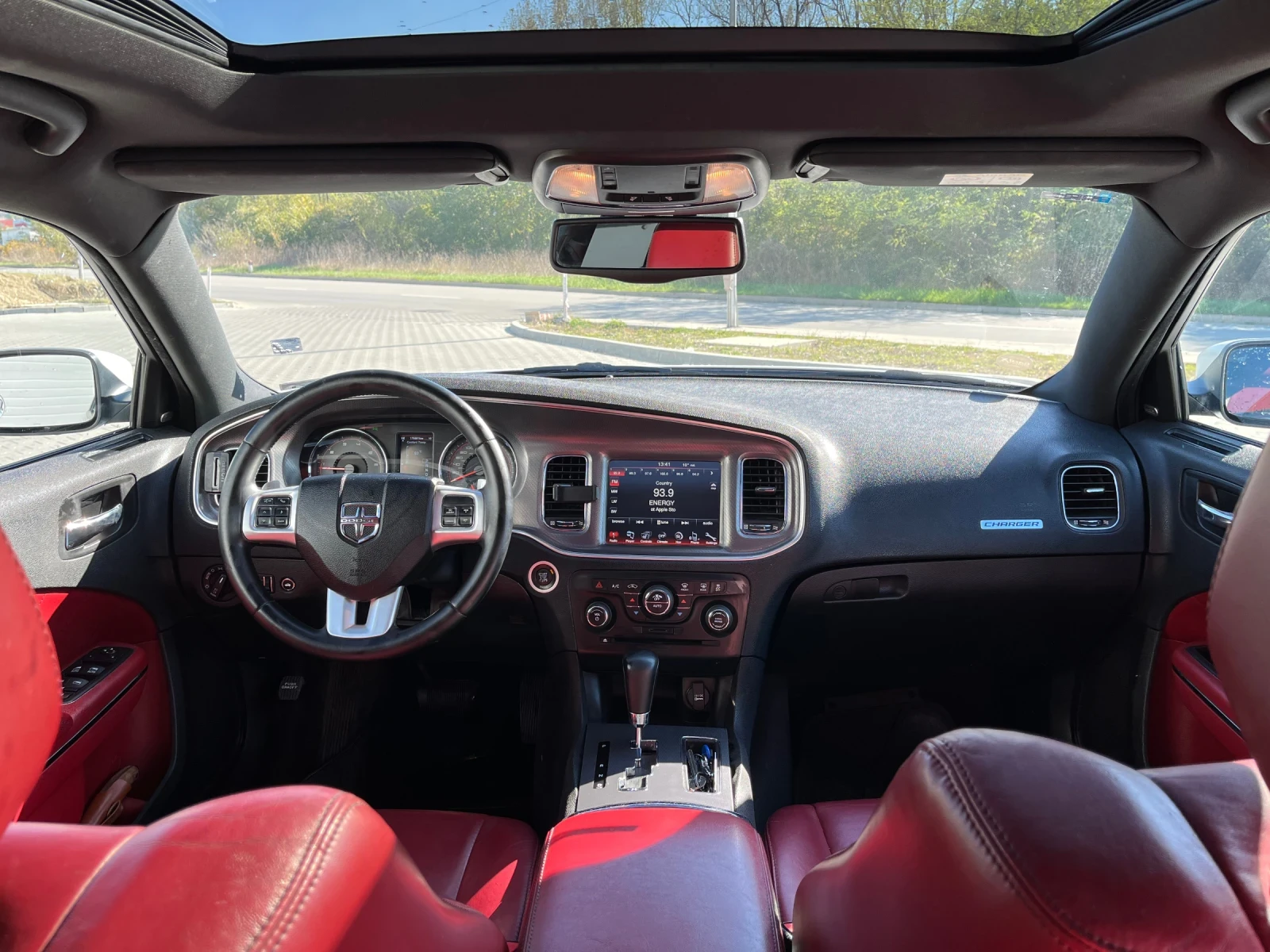 Dodge Charger R/T 5.7 - изображение 10