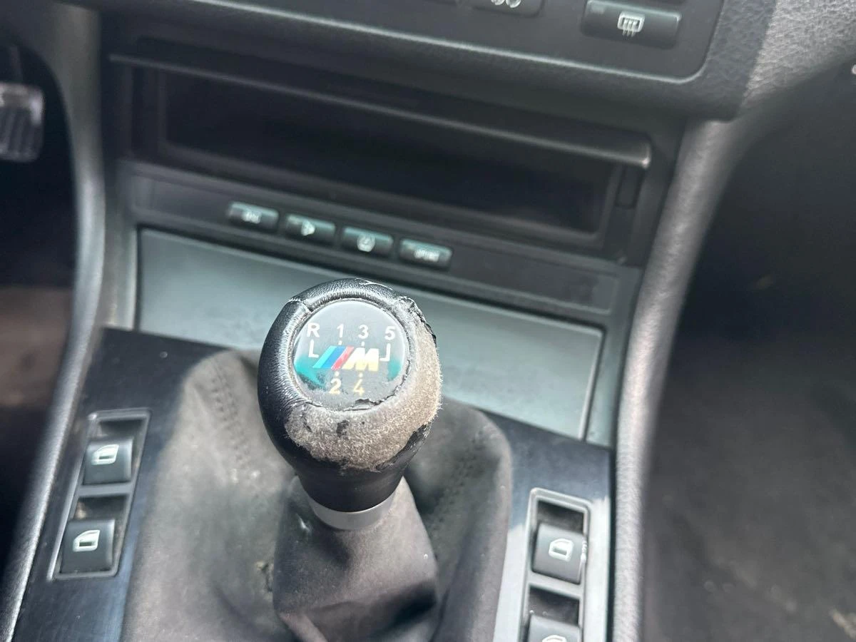 BMW M3 * БЕЗ ГРЕШКИ* РЪЧКА* *  - изображение 10
