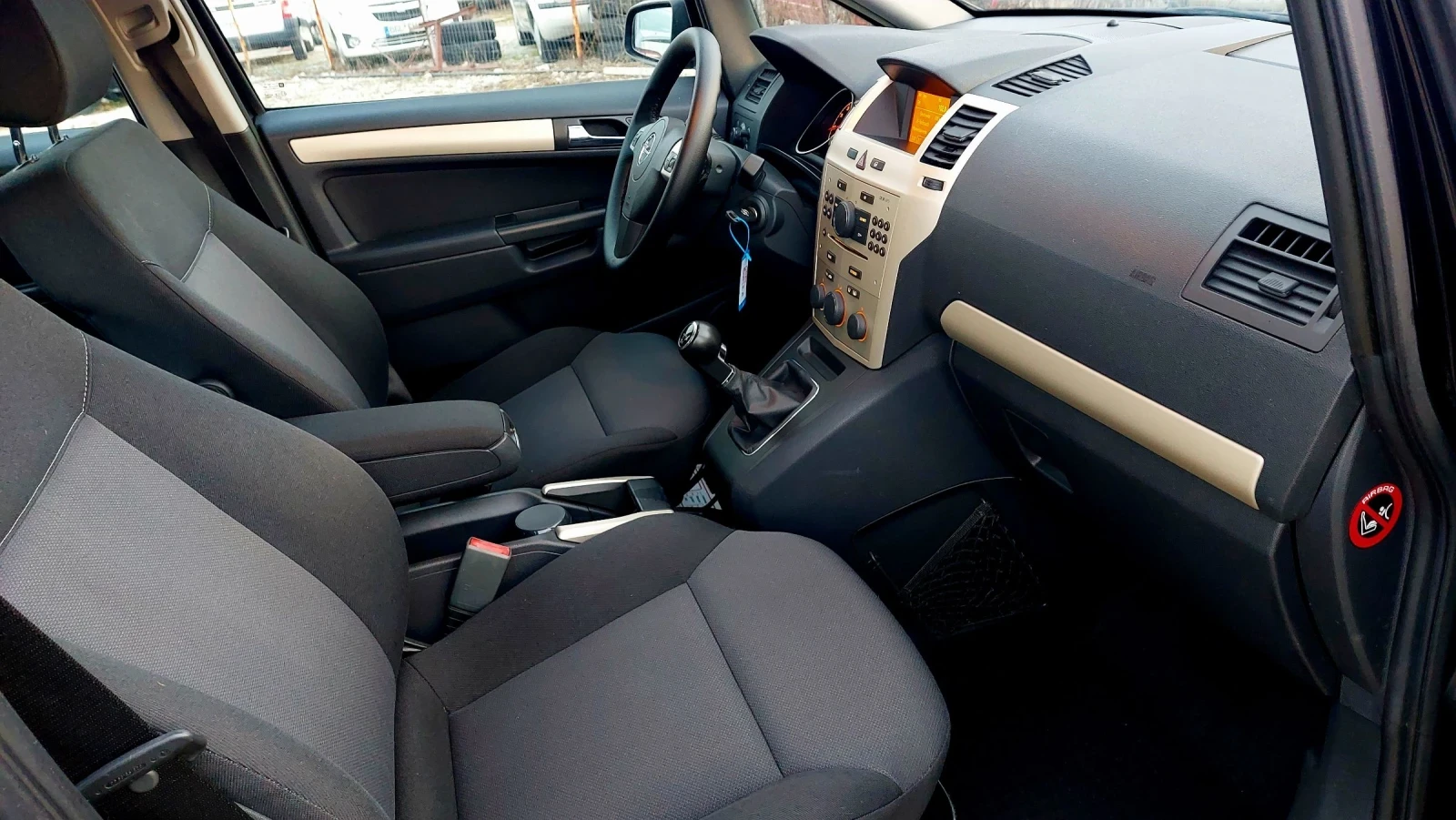 Opel Zafira 1.6CL  SWISS 7места - изображение 7