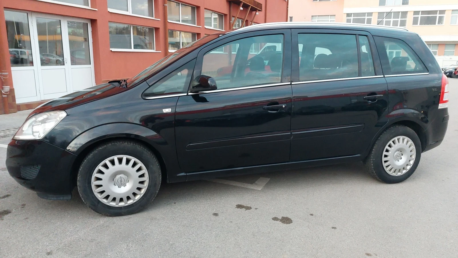 Opel Zafira 1.6CL  SWISS 7места - изображение 4