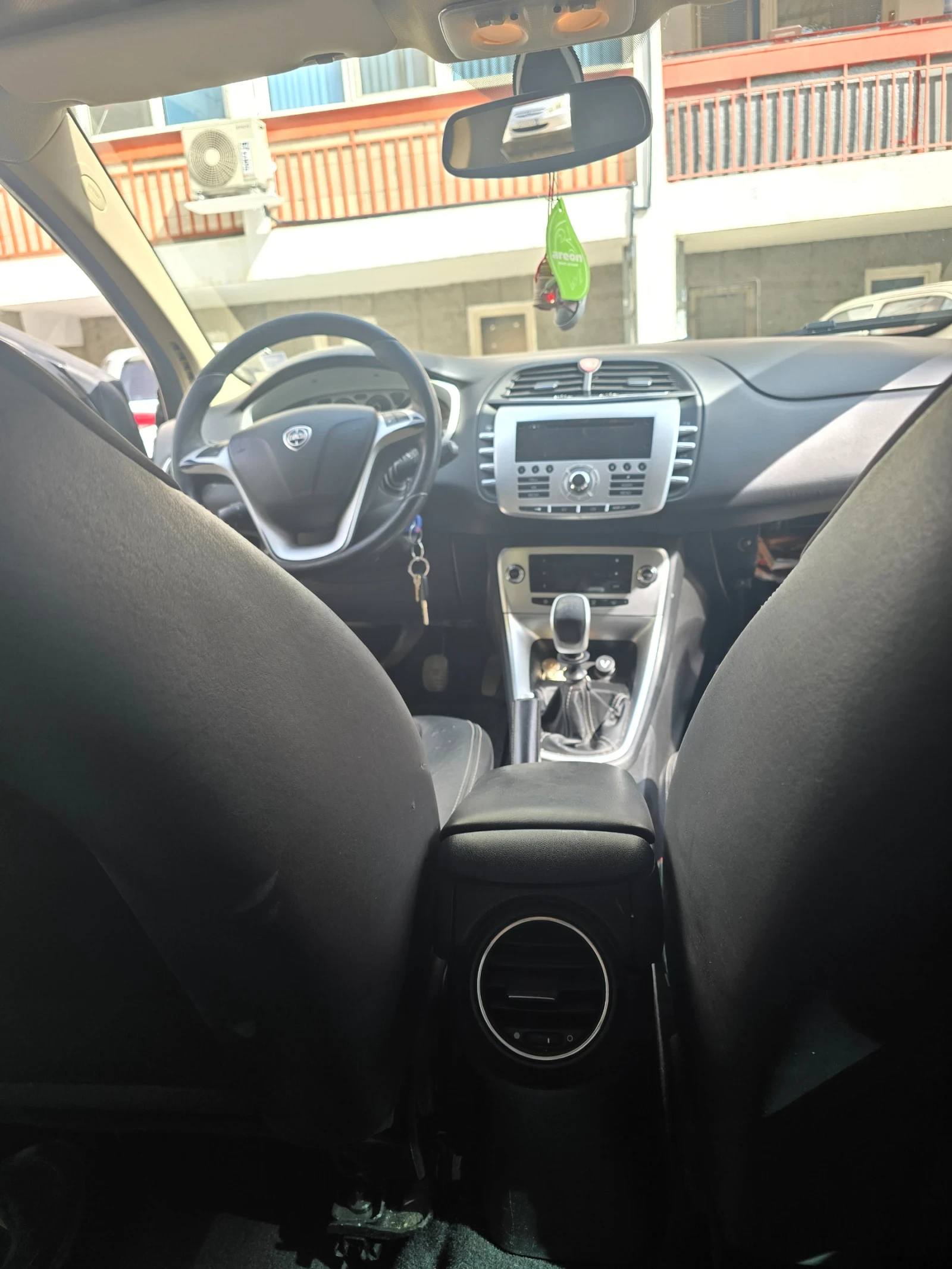 Lancia Delta Delta 3  1, 4 TJET  ГАЗ. Уредба  - изображение 8