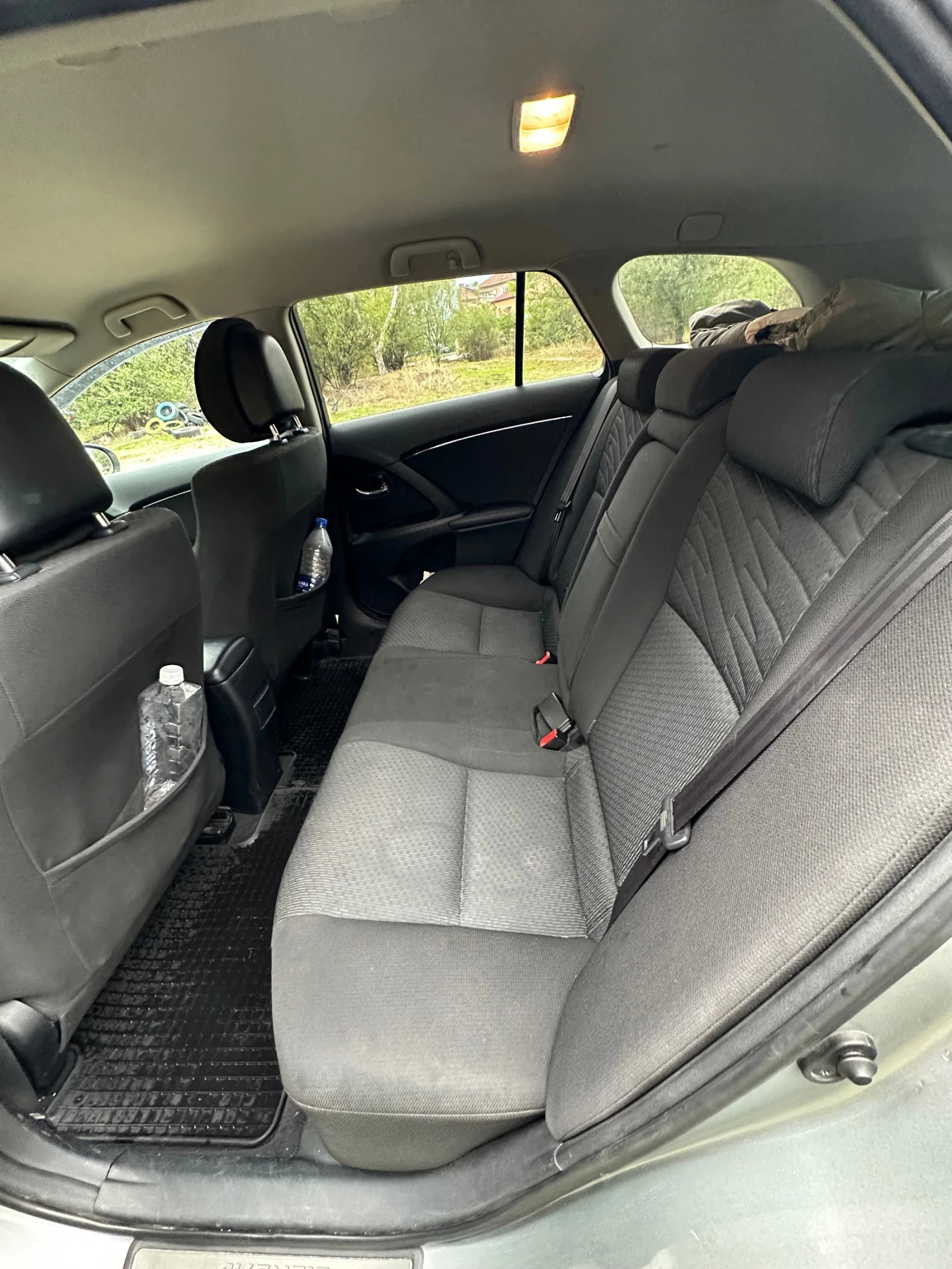 Toyota Avensis  - изображение 4