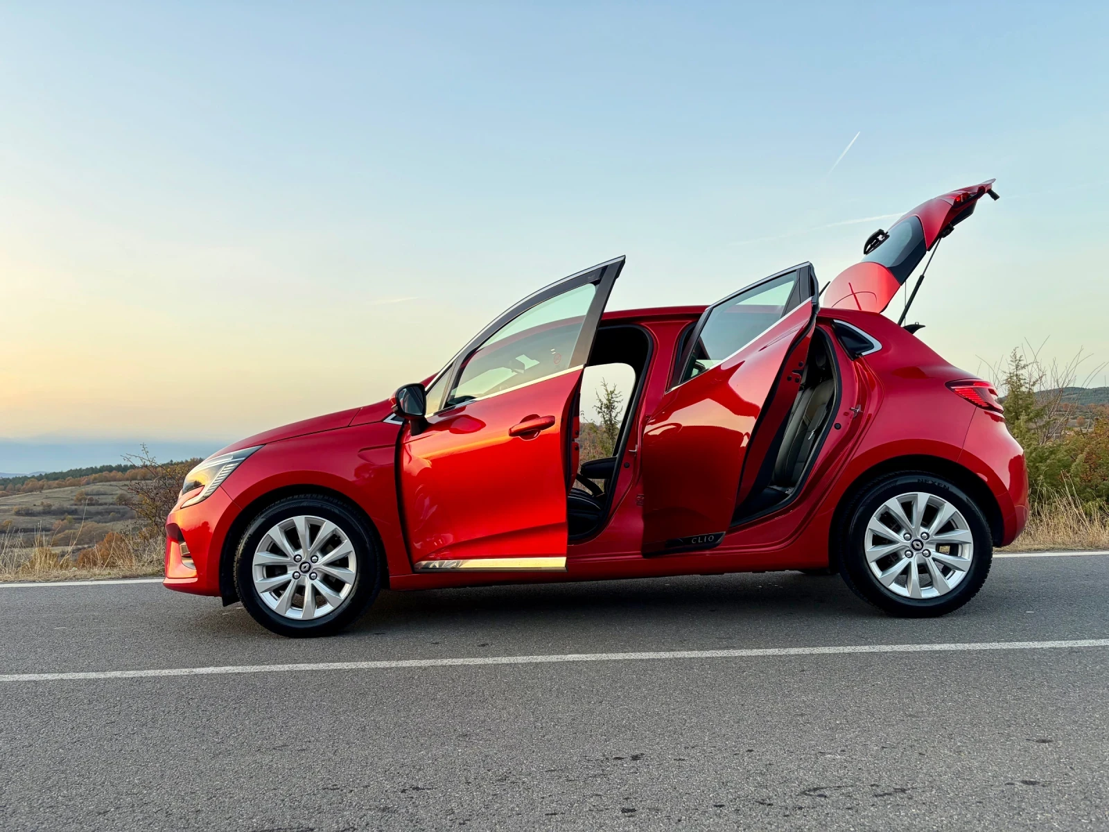 Renault Clio Renault Clio 1.0 TCe 90, Климатроник, Full LED - изображение 8