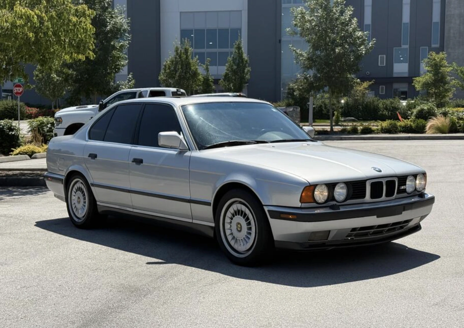 BMW M5 E34* OРИГИНАЛЕН ВИД - изображение 3