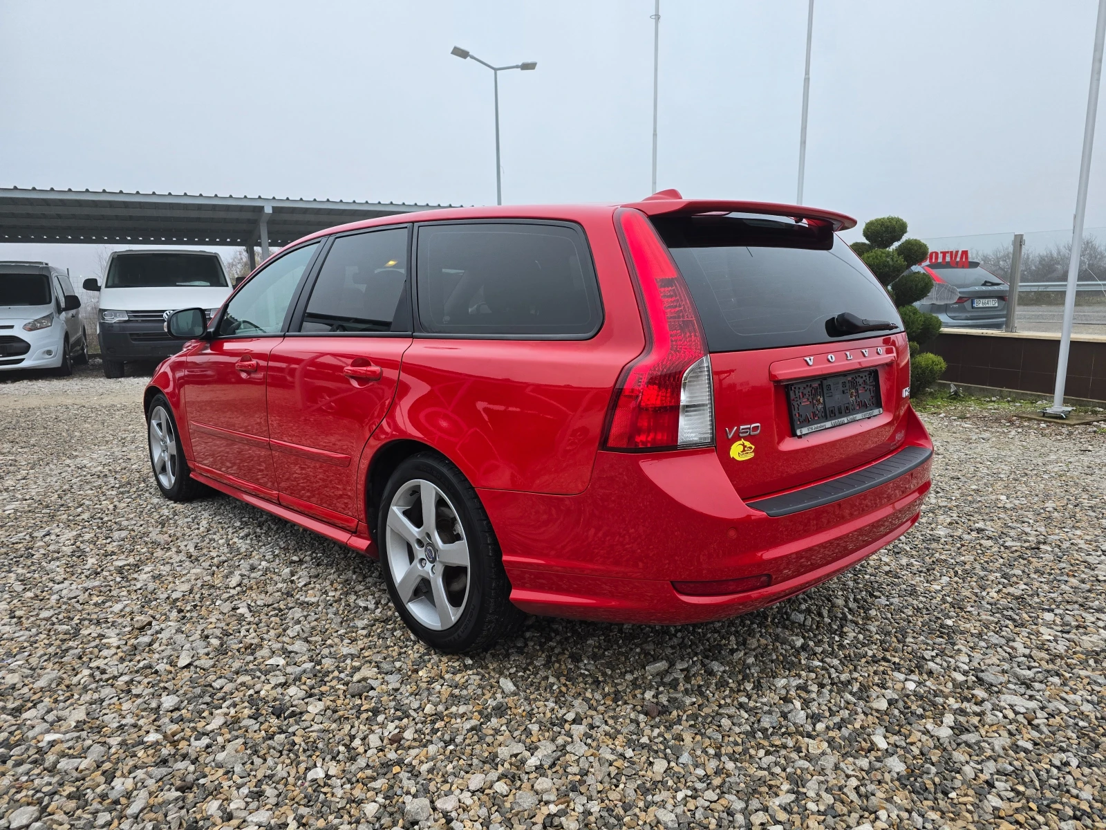 Volvo V50 1, 6 D D2 R-DESIGN !! 6 СКОРОСТИ !! FACE LIFT !! - изображение 3