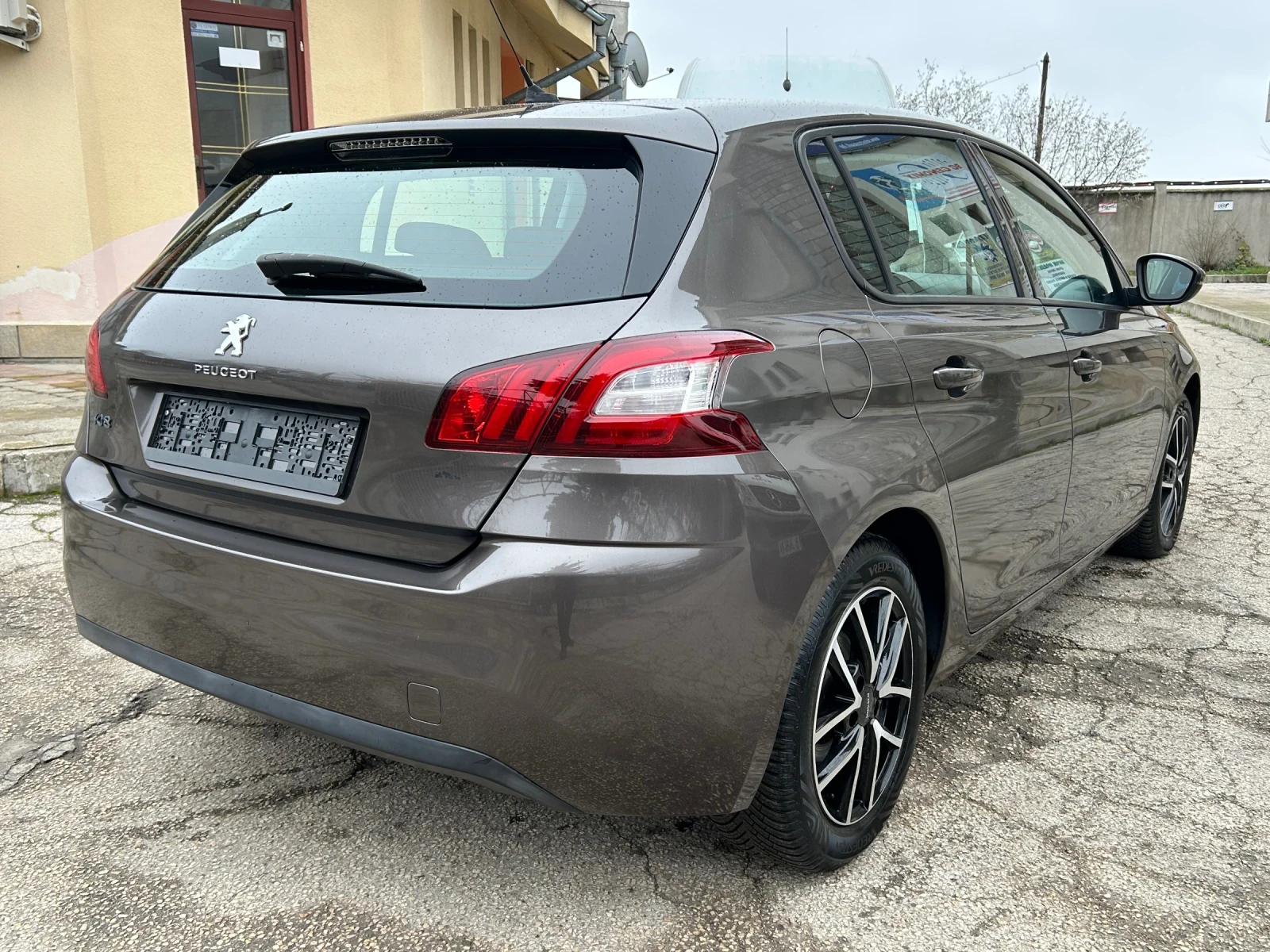 Peugeot 308 1.6HDI NAVI LED - изображение 5