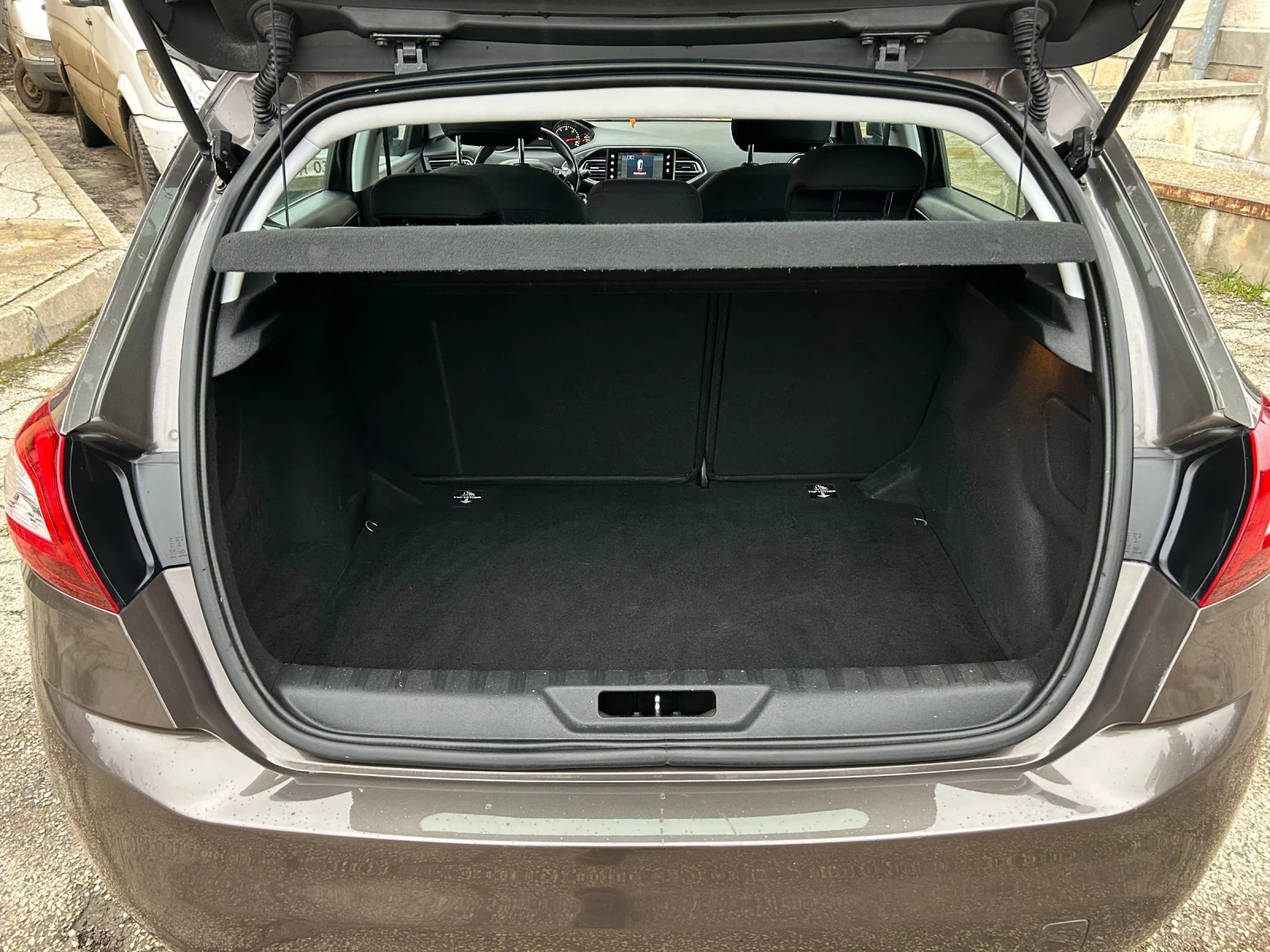 Peugeot 308 1.6HDI NAVI LED | Mobile.bg � ����������� 13
