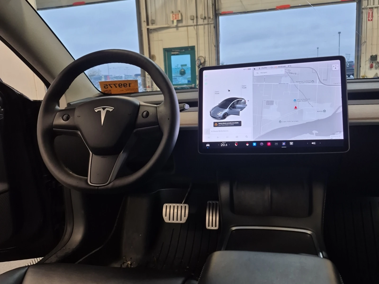 Tesla Model 3 Performance * CARFAX * ОПЦИЯ ЗА ФИНАНСИРАНЕ *  - изображение 7