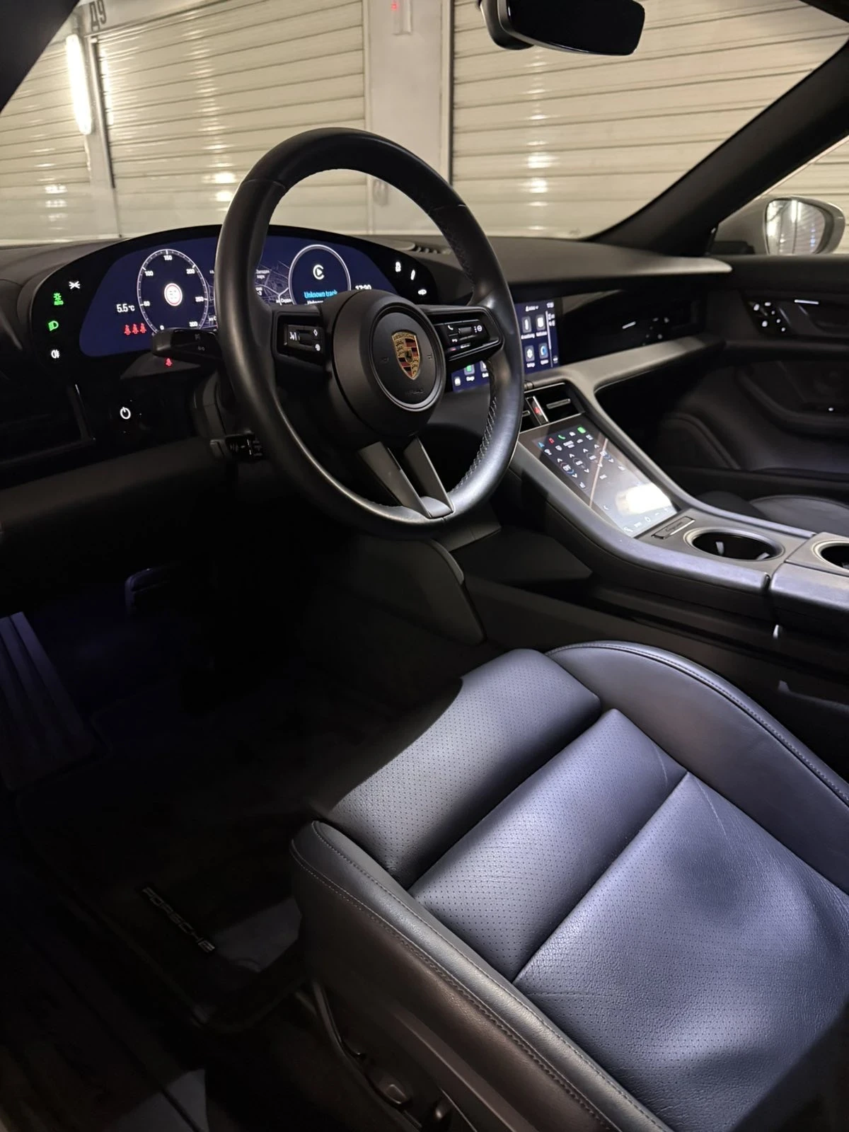 Porsche Taycan 4S PERFORMANCE 93 kWh | �������� �� 2029�! | Mobile.bg � ����������� 10