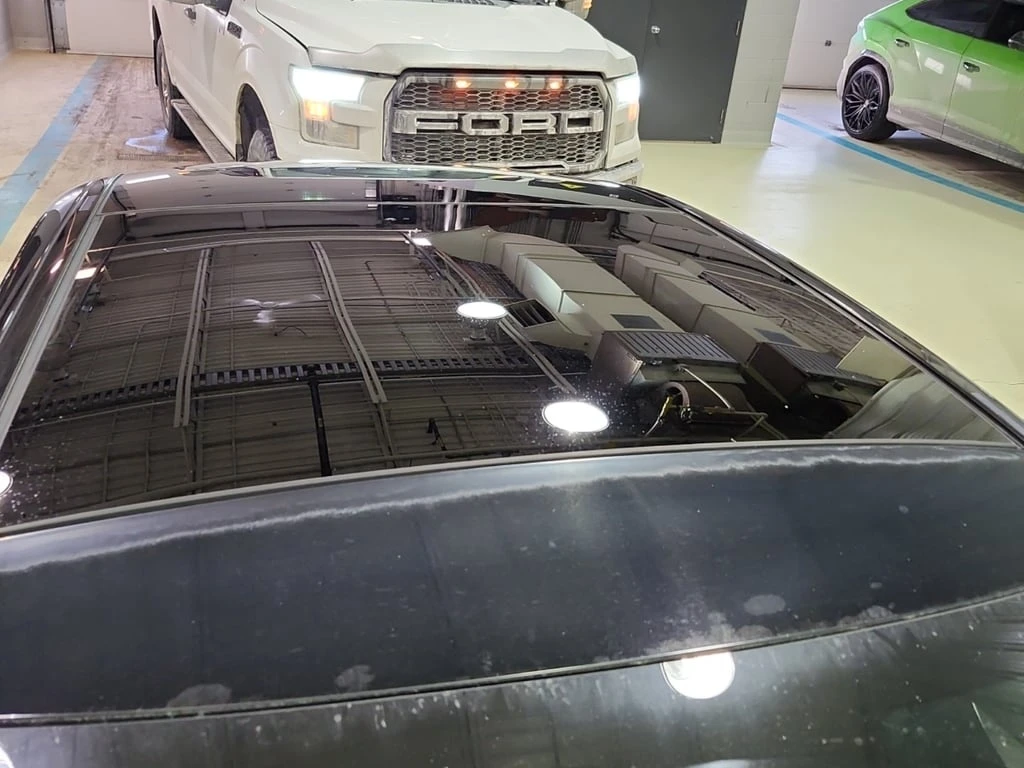 Mercedes-Benz AMG GT C * 43 * CARFAX * ЦЕНА ДО БГ - изображение 8