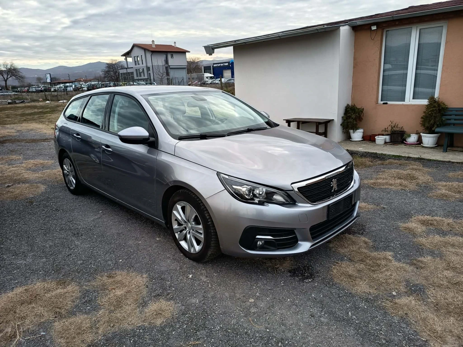 Peugeot 308 1.5 BLUE HDI* NAVI* EURO6 | Mobile.bg � ����������� 2