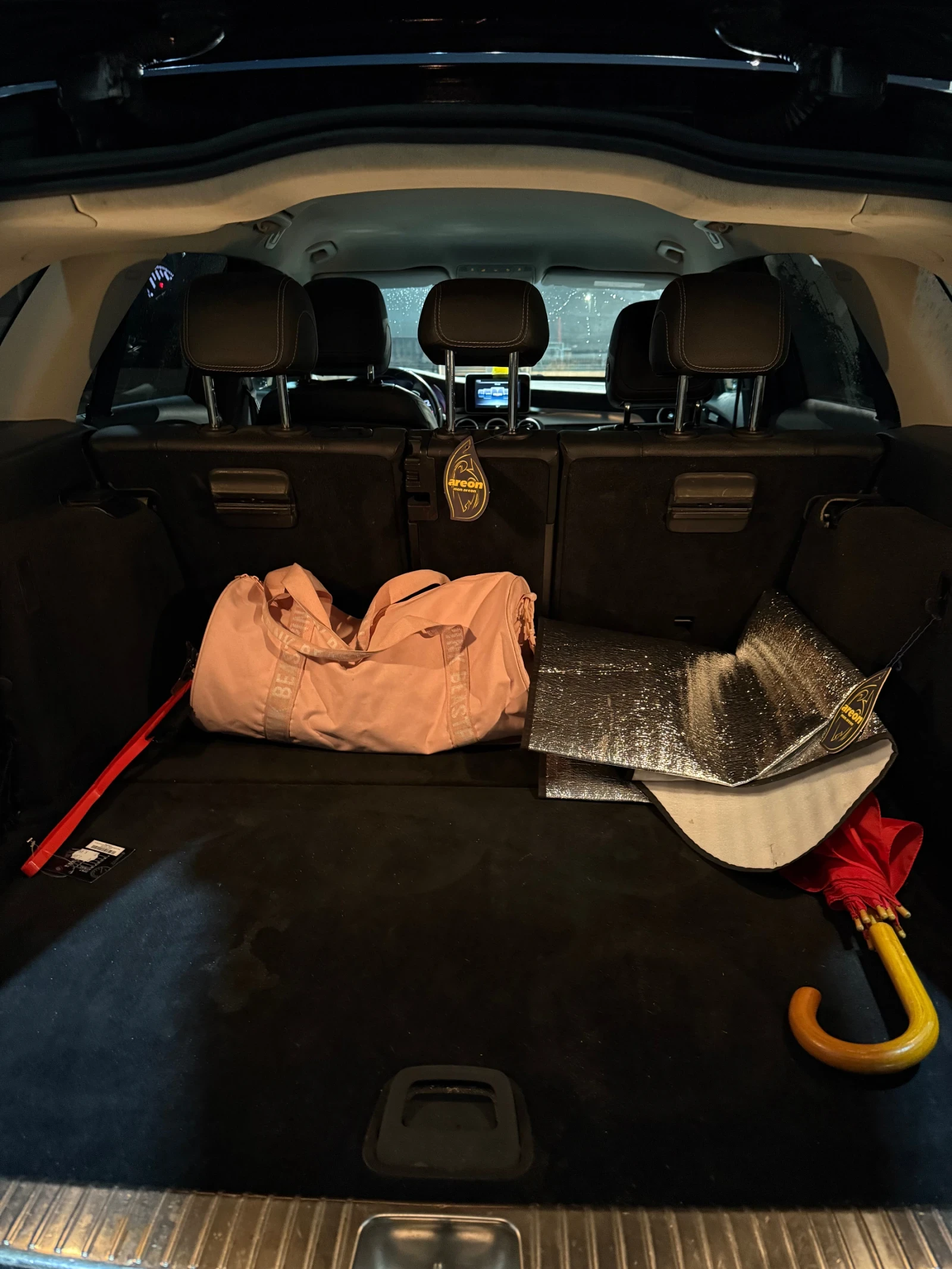 Mercedes-Benz C 200, снимка 11 - Автомобили и джипове - 53907009