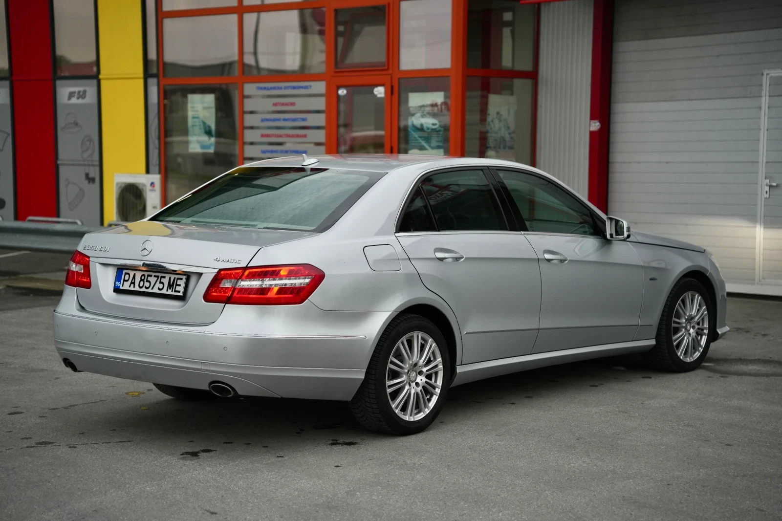 Mercedes-Benz E 350 AMG �����* 265��* 4Matic* ����* ����* Harman Kar | Mobile.bg � ����������� 4