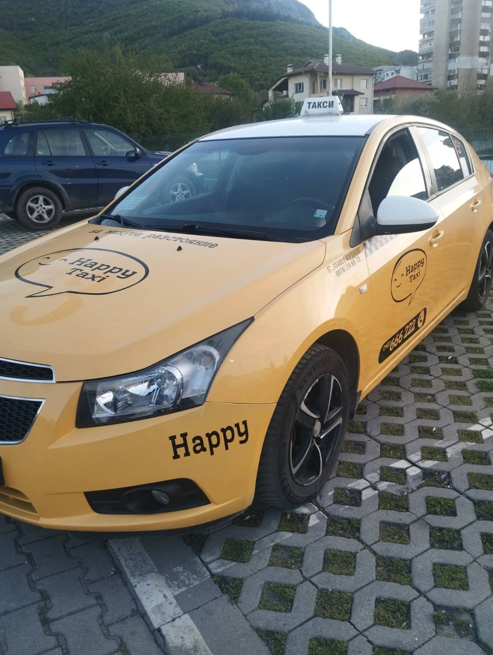 Chevrolet Cruze 1.7, снимка 4 - Автомобили и джипове - 54314991