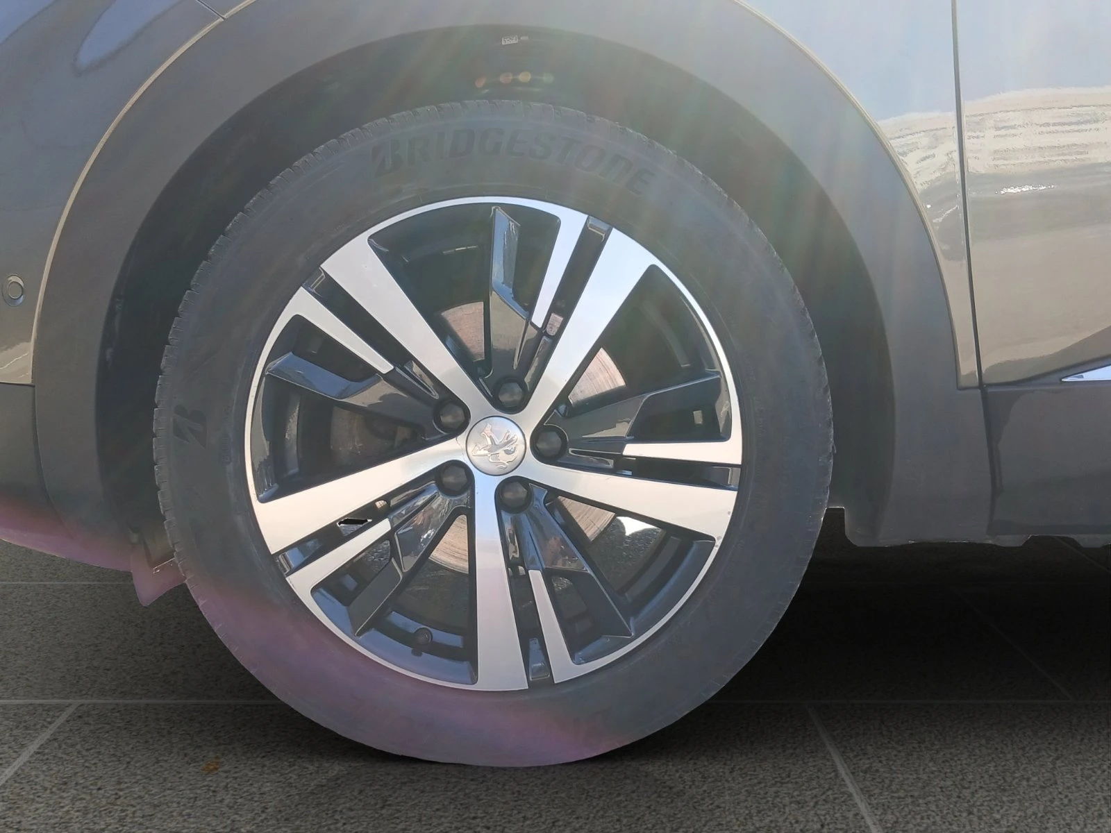 Peugeot 3008 NEW ALLURE 1.5 BlueHDi , снимка 17 - Автомобили и джипове - 54368367