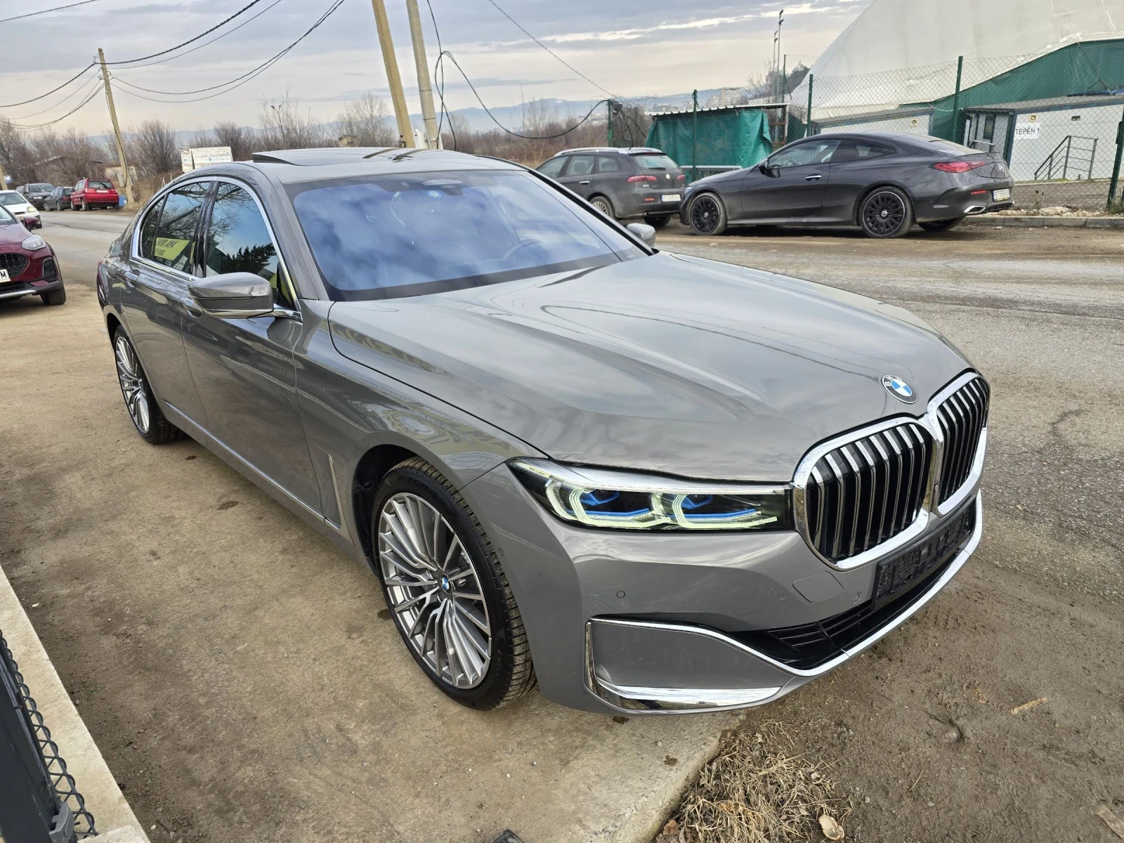 BMW 740 XDR/LASER/B&W, снимка 3 - Автомобили и джипове - 54367605