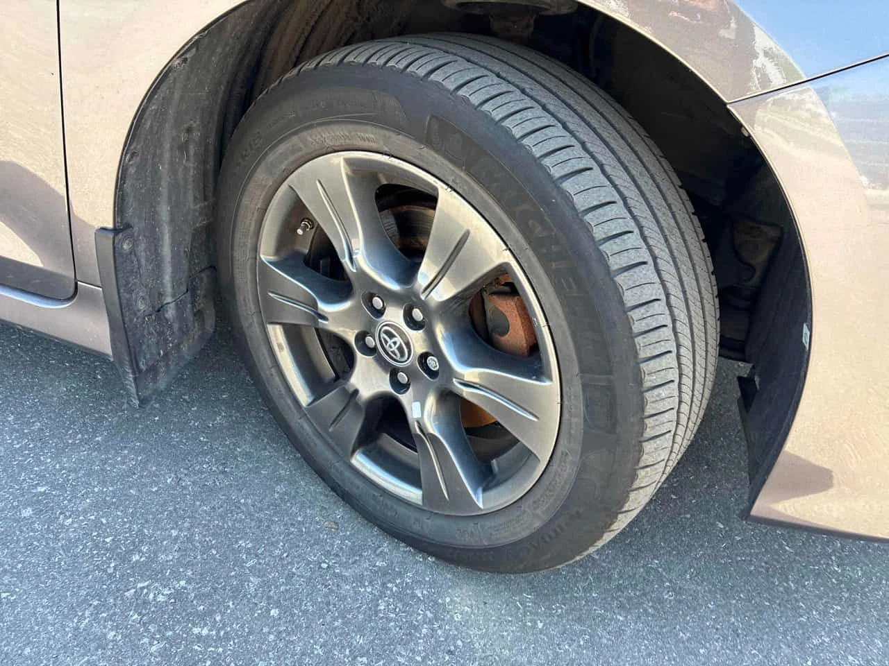 Toyota Sienna * SE * АВТОКРЕДИТ БЕЗ ПЪРВОНАЧАЛНА ВНОСКА* , снимка 7 - Автомобили и джипове - 54762253