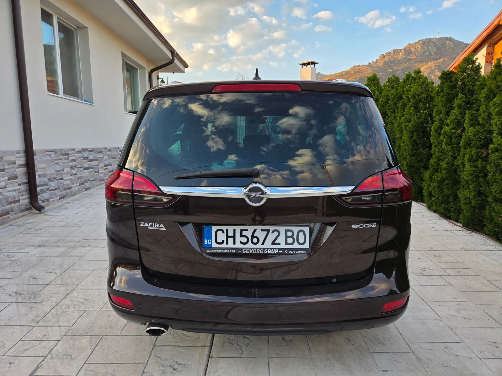 Opel Zafira 2.0 CDTI KOJA NAVI , снимка 6 - Автомобили и джипове - 54979735
