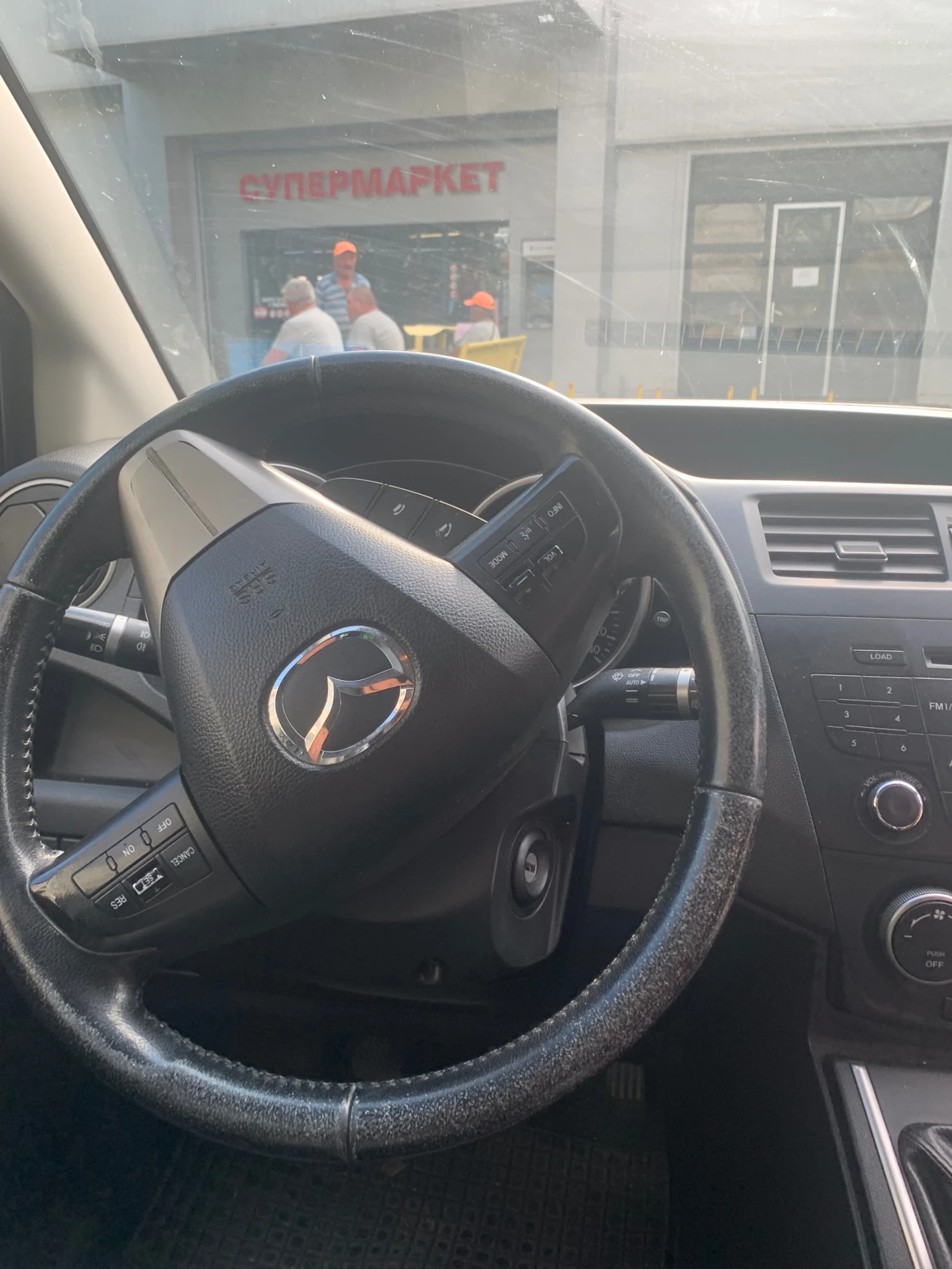 Mazda 5