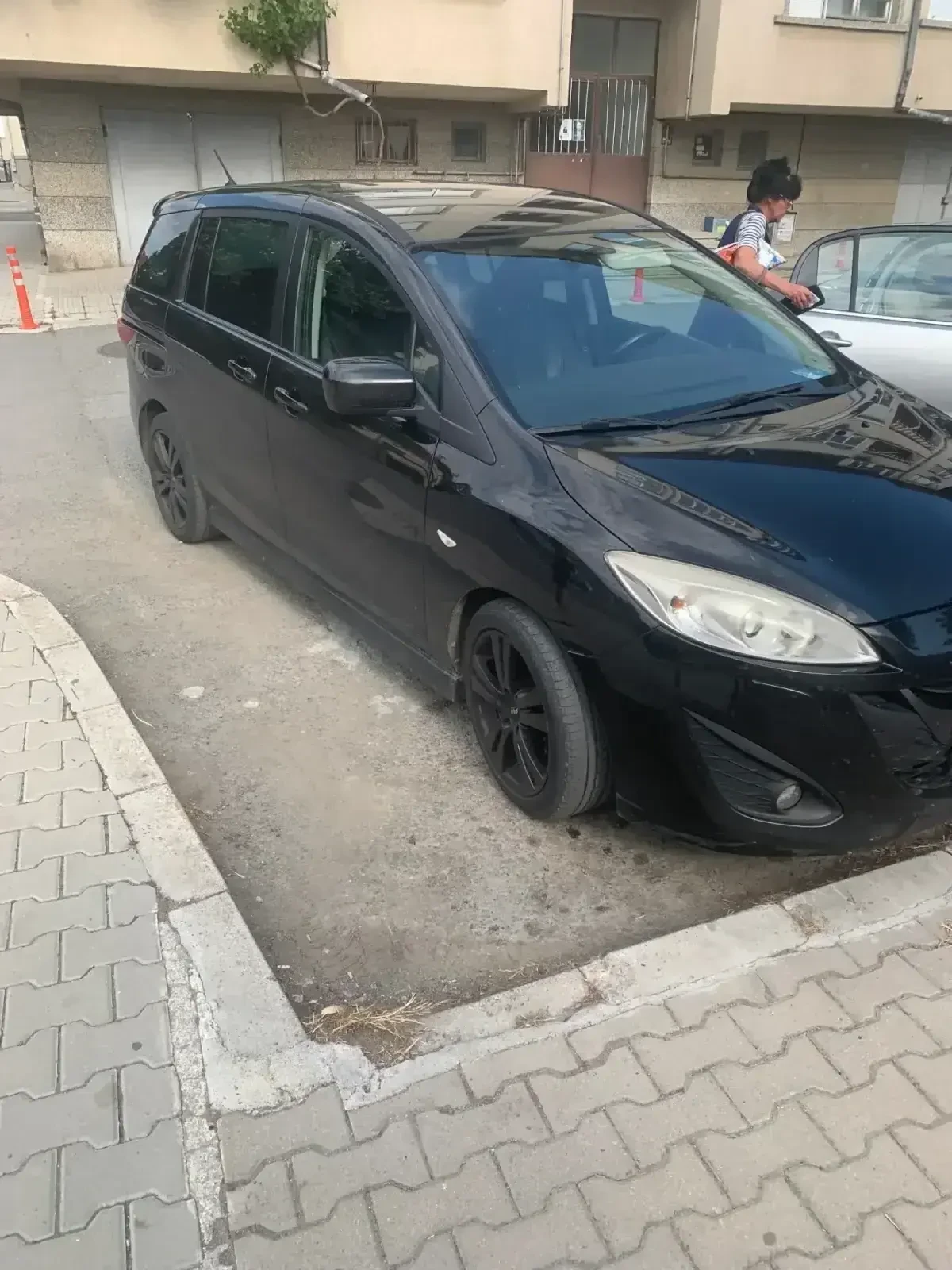 Mazda 5, снимка 3 - Автомобили и джипове - 55343887