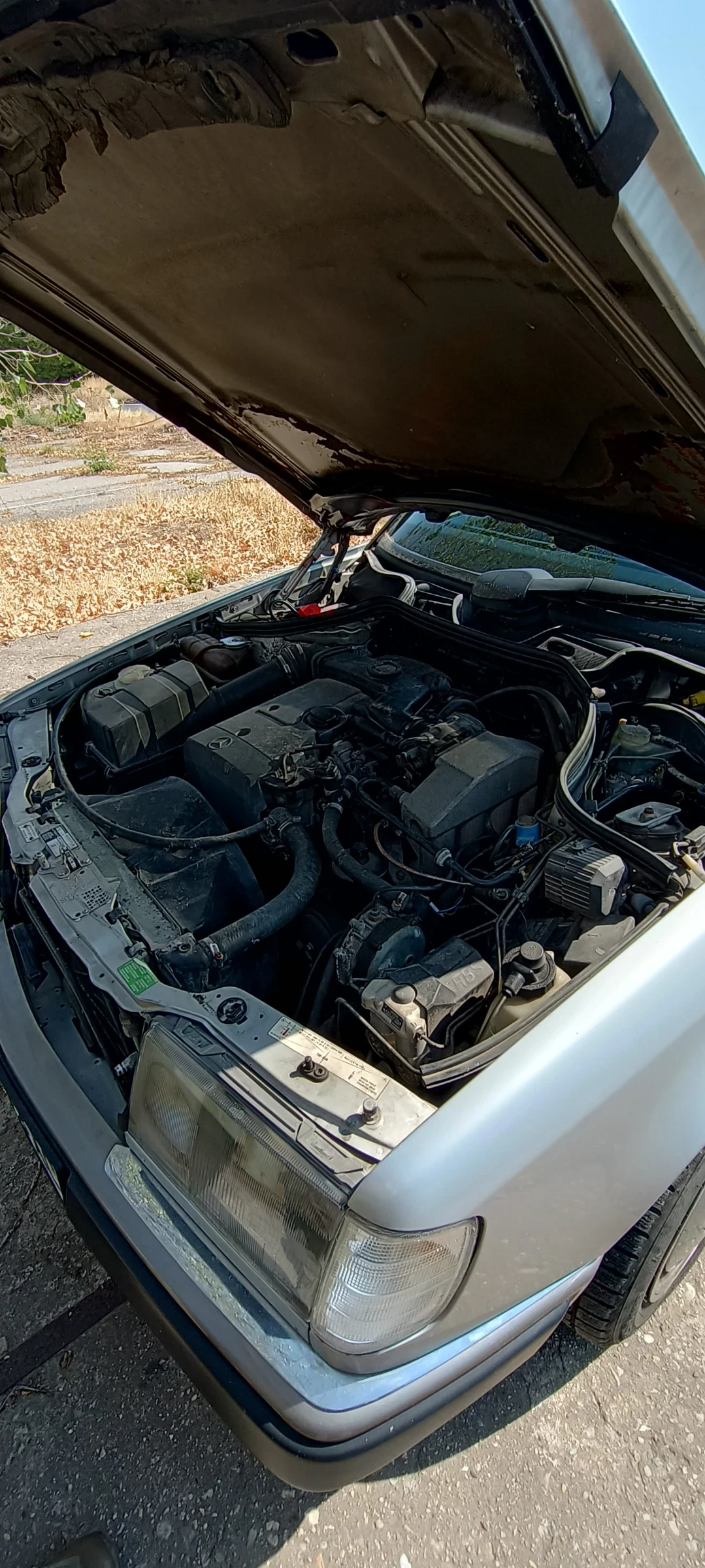 Mercedes-Benz 124 200Е, снимка 12 - Автомобили и джипове - 55805118
