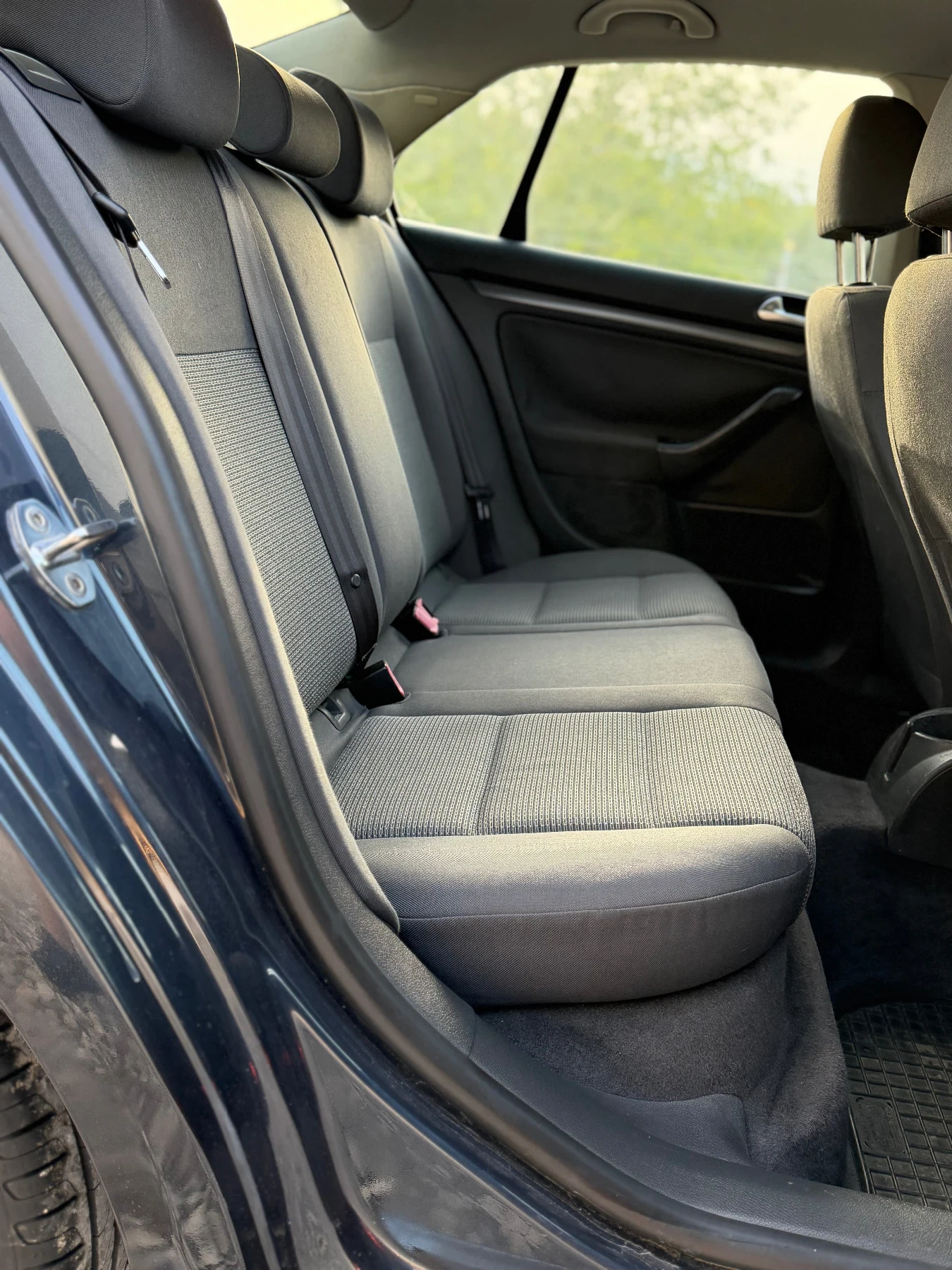 VW Jetta 1.9 TDi ~BKC~, снимка 9 - Автомобили и джипове - 55873619
