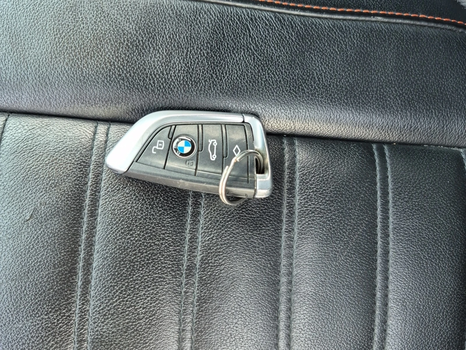 BMW 330 XDRIVE30I * М САЛОН С ШЕВ* DIGITAL* SHADOW PACK*  , снимка 9 - Автомобили и джипове - 55897084