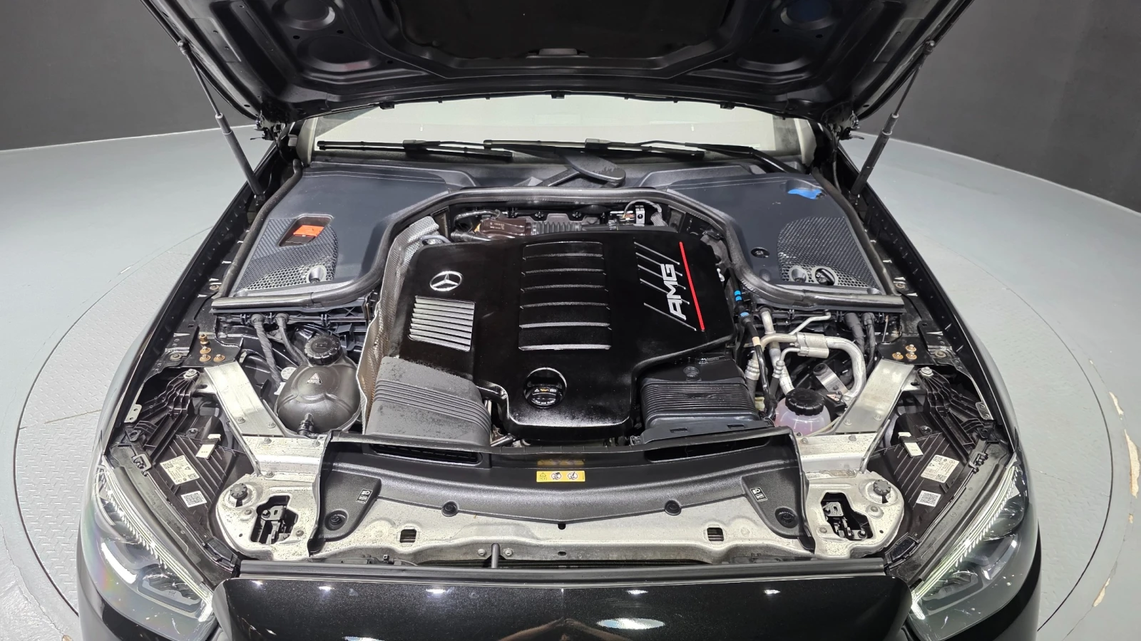 Mercedes-Benz E 53 AMG 4MATIC+ , снимка 6 - Автомобили и джипове - 56260016