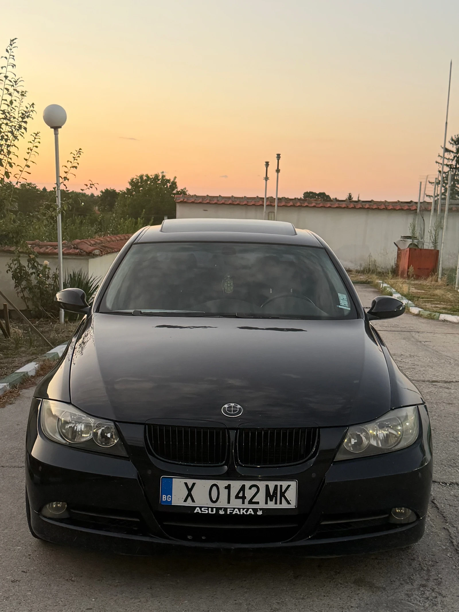 BMW 320, снимка 11 - Автомобили и джипове - 56417438