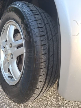 Honda Hr-v Без ръжди 4х4 нови гуми!, снимка 8