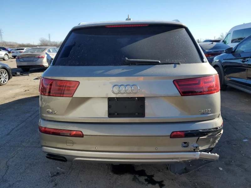 Audi Q7, снимка 6 - Автомобили и джипове - 49290110