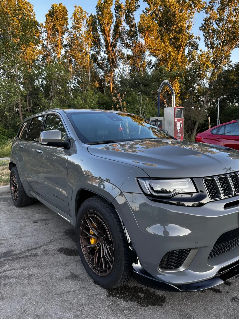 Jeep Grand cherokee Trackhawk, снимка 2 - Автомобили и джипове - 51916519