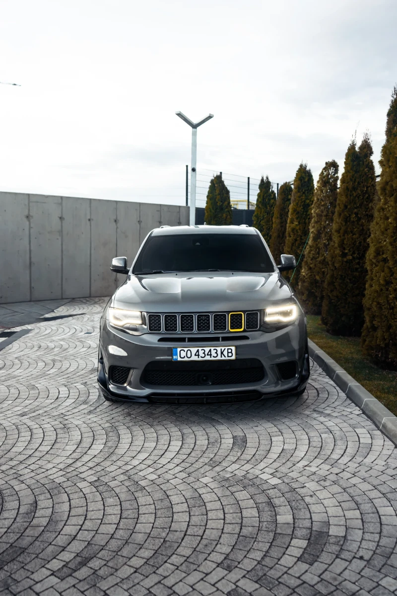 Jeep Grand cherokee Trackhawk, снимка 14 - Автомобили и джипове - 52747989