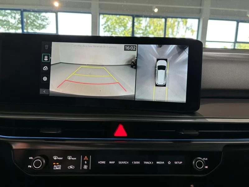 Kia Sorento 1.6PHEV/252HP/PLATINUM/HUD/360/BOSE/MEMO/577g, снимка 11 - Автомобили и джипове - 52378410