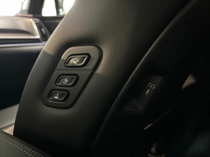 Kia Sorento 1.6PHEV/252HP/PLATINUM/HUD/360/BOSE/MEMO/577g, снимка 14 - Автомобили и джипове - 52378410