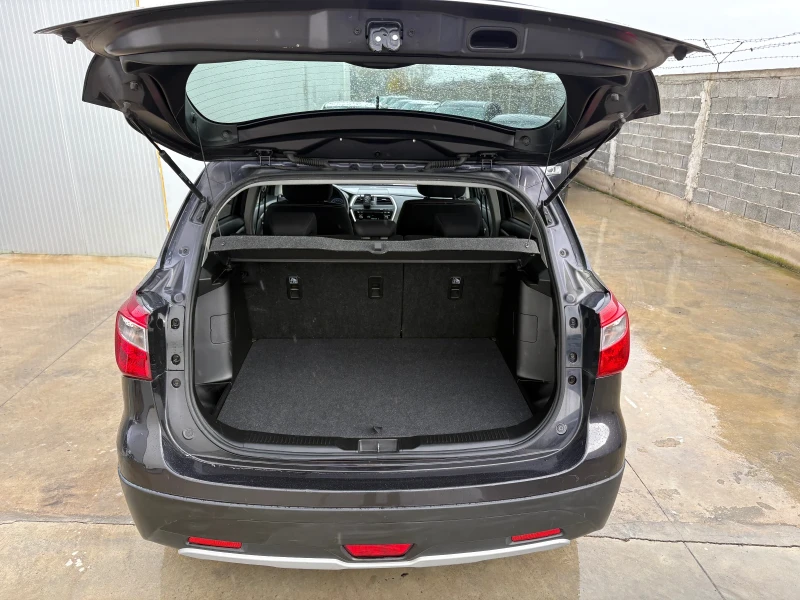 Suzuki SX4 S-Cross 1.6D Keylees* EURO5B* , снимка 9 - Автомобили и джипове - 52564179