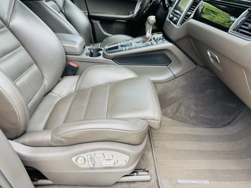 Porsche Macan * S* 3.0TDI* PANO* LED* CAMERA* FULL* , снимка 10 - Автомобили и джипове - 52770486