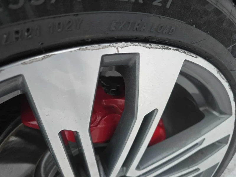 Audi SQ5 Technik* 360View* 21ichWheel-pkg* Подгрев* Пано, снимка 14 - Автомобили и джипове - 52849330